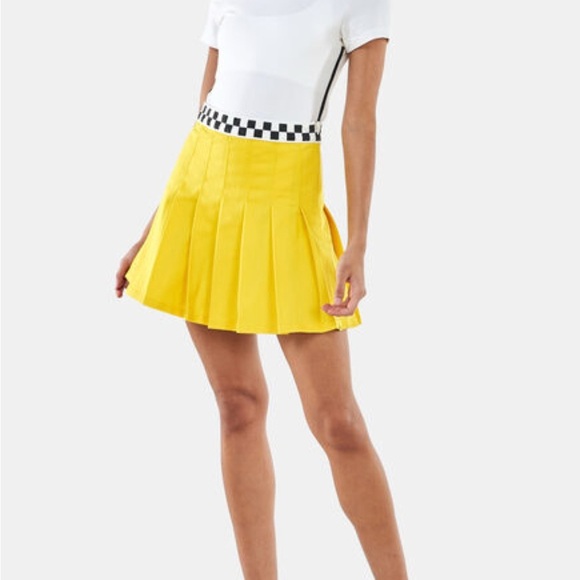 Vans Dresses & Skirts - NWT Vans x Tierra Whack Yellow Pleated Skirt 34 L Checkered Streetwear Mini
